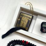 Mini Boy Kâbe Kur'an -  Siyah Tesbih ve Zikirmatik Set - Görsel 2