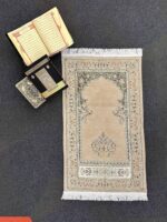 Seccade - Şönil Kumaş Mihrap - Kum Rengi