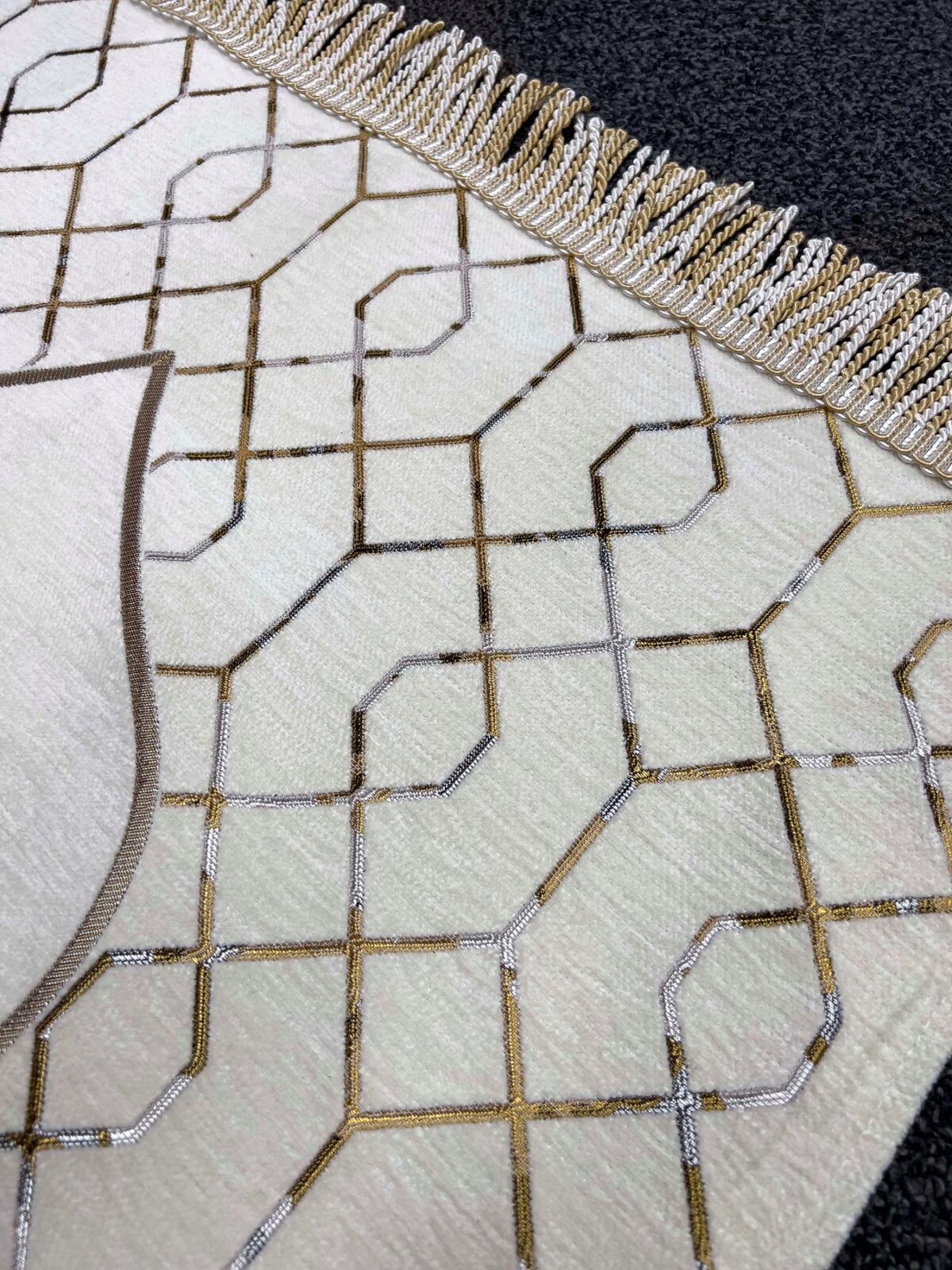 Altın Nakış Seccade - Şönil Kumaş - Krem - Görsel 2