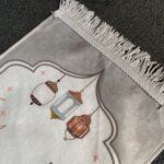 Çocuk Seccadesi - Üç Kandil Desenli - Görsel 6