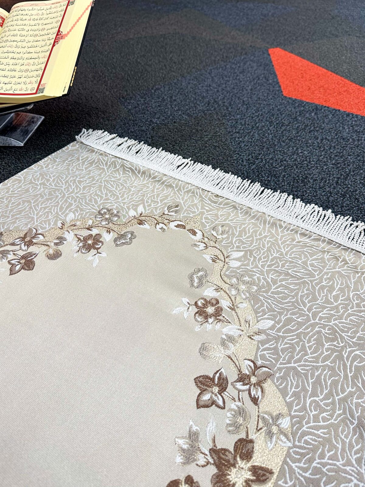 Saten Seccade - İpek - Görsel 2