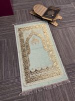 Klasik Mihrap Desenli Saçaklı Lüks Seccade